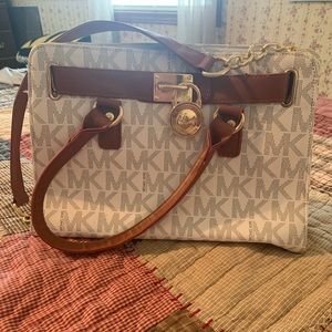 Michael Kors purse